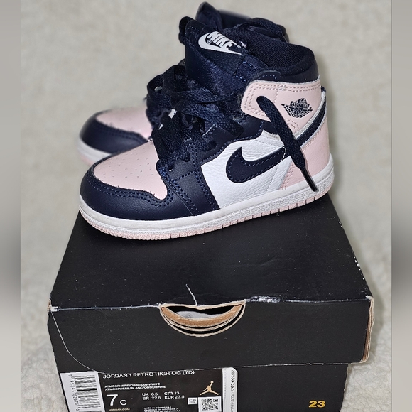 7c Atmosphere 1s - Picture 2 of 5